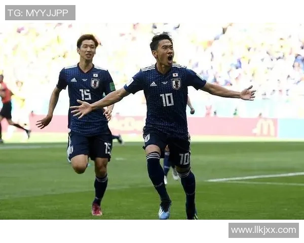 日本足球明星身高揭秘他们在赛场上的优势与影响力分析