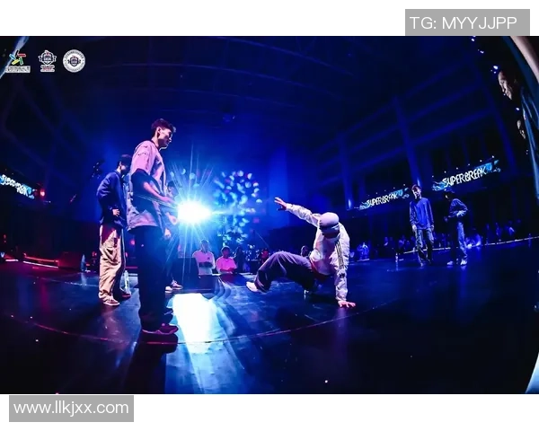 街舞热点：解读北京街舞队的节奏